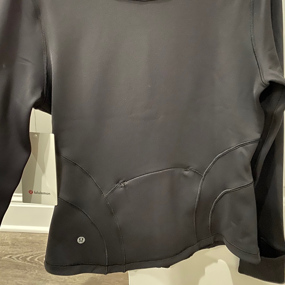LululemonFlash Forward Full Rip